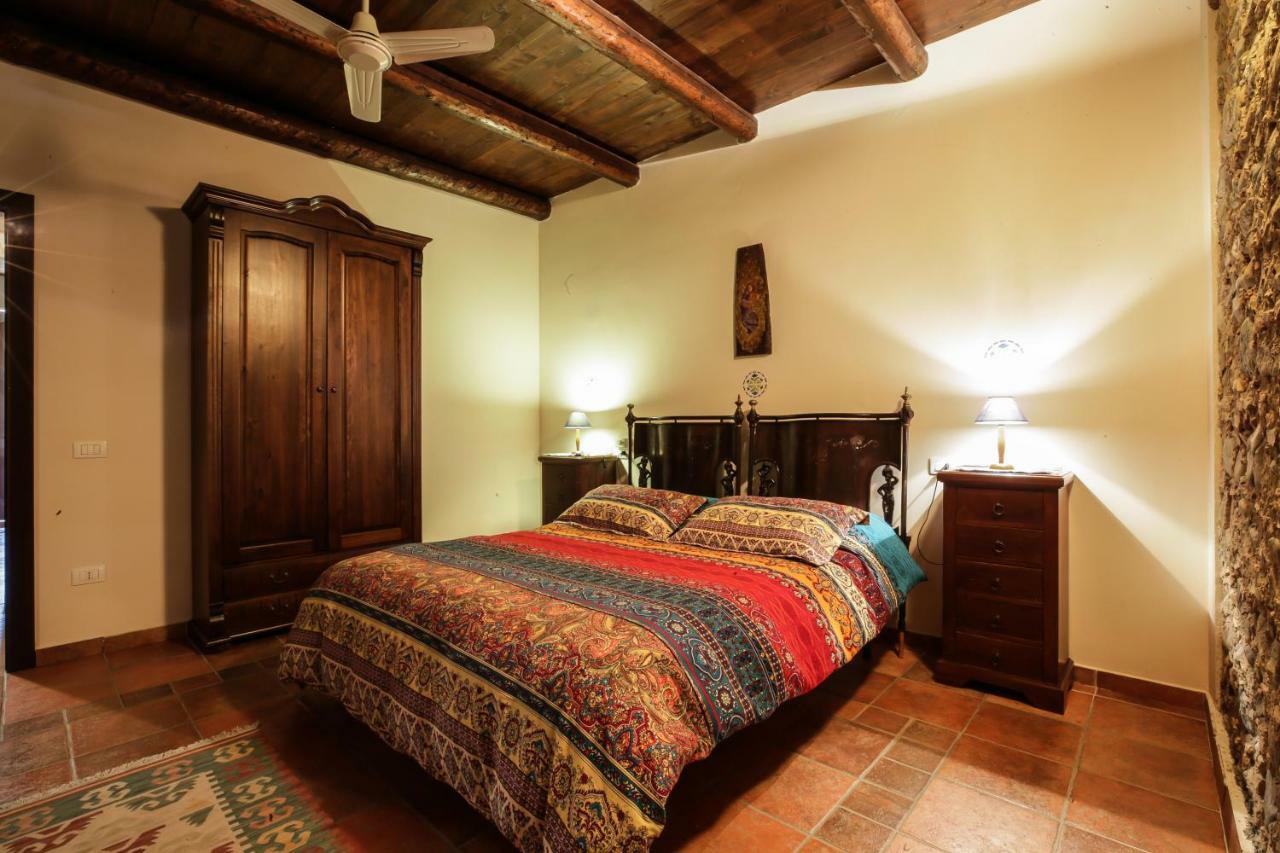 La Masseria Lolivia Senise Екстериор снимка